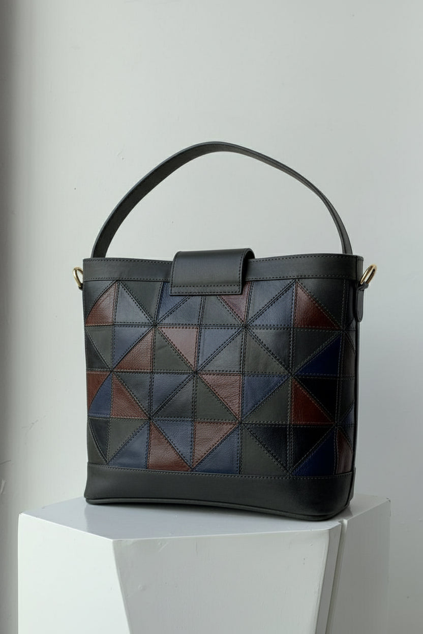 🎨  Tri-Color Geometric Patchwork Shoulder Bag