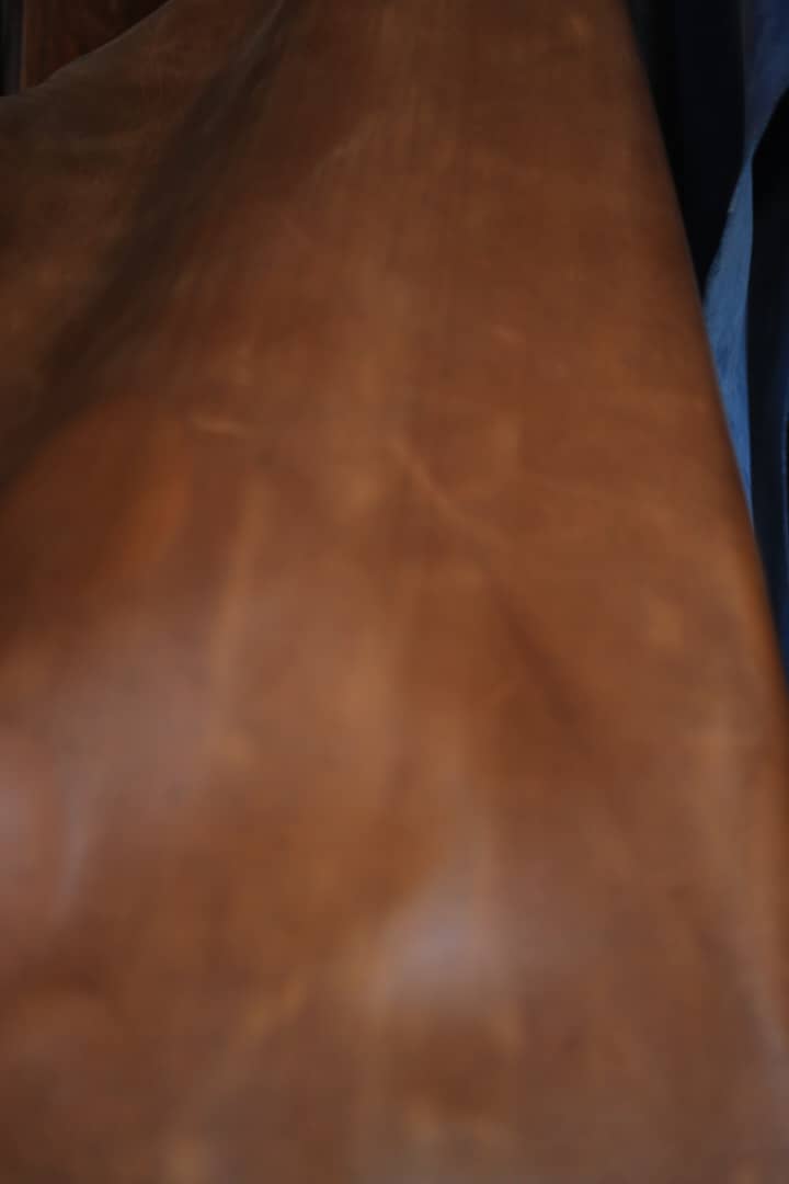 Premium Leather – Natural Genuine Leather for Crafting and Accessories