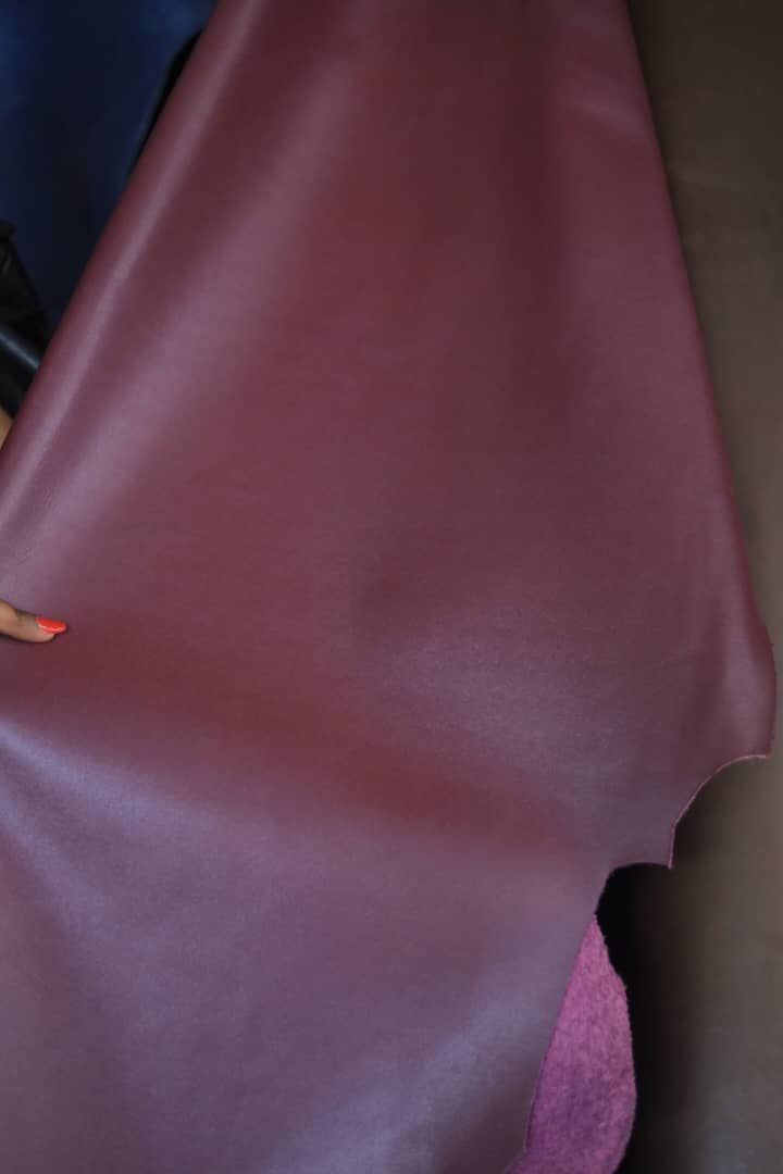 Premium Leather – Natural Genuine Leather for Crafting and Accessories